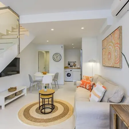 Homu Cherne - Muy Cerca De La Playa