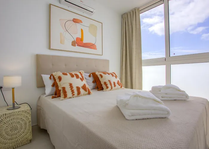 Homu Cherne - Muy Cerca De La Playa * プラヤ・ブランカ