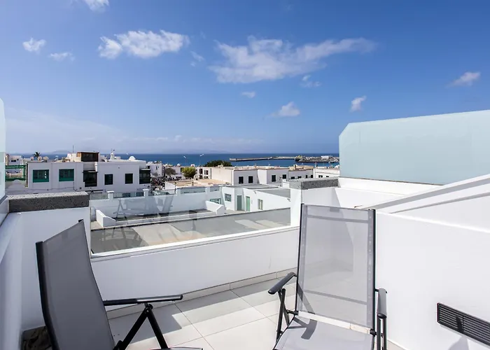 Homu Cherne - Muy Cerca De La Playa Appartement